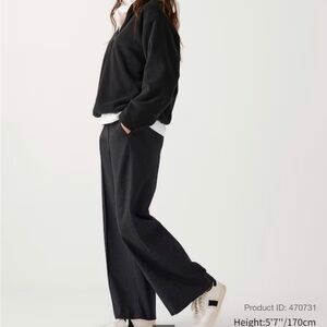 Wide-Leg Pants